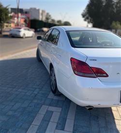 تويوتا أفالون